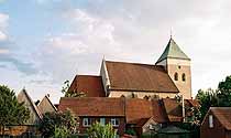 Pfarrkirche St. Magnus, 13. - 19. Jahrhundert, Kirchplatz