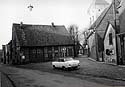 Die Vitusstraße etwa 1966 mit dem Fachwerkhaus Knorrenschild.