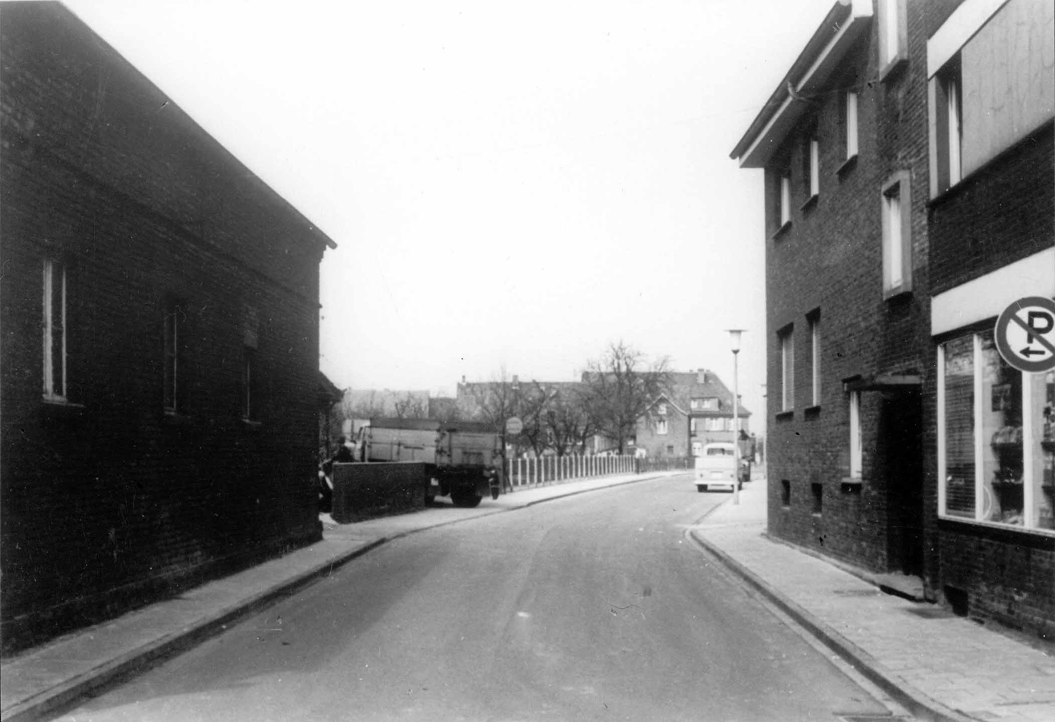 Die neue Magnusstraße im März 1966