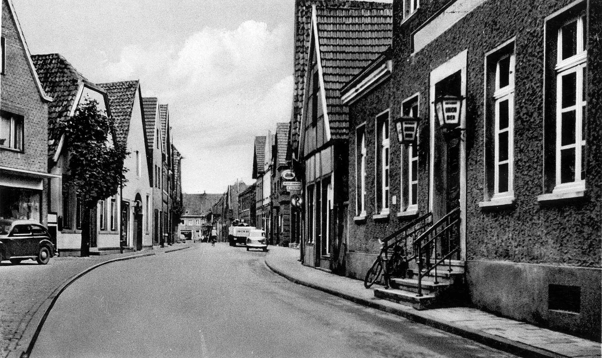 Postkarte mit der Ansicht der Vitusstraße / Richtung Bergstraße 