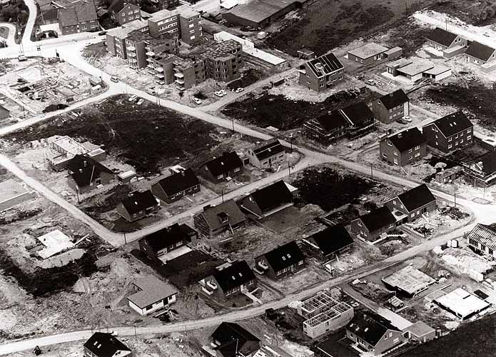 Luftbild der Kolpingstraße während der Bauzeit des Baugebietes