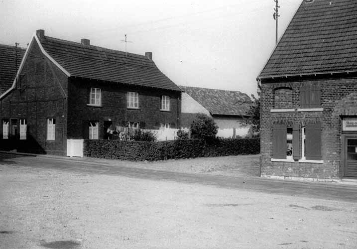 Bergstraße 15 / Leo Kortenjann und Hildegard Schürkötter 