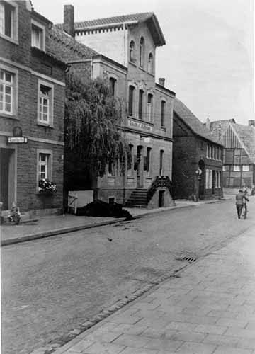 Vitusstraße 109 mit dem Schriftzug: Gasthof Mittrup 