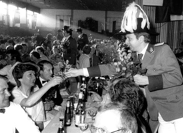 Königsball in der Festhalle