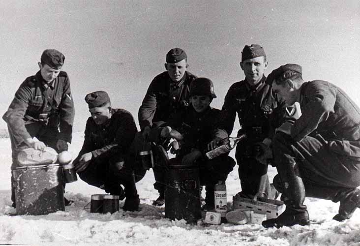 Deutsche Soldaten auf dem Feldberg im Schwarzwald